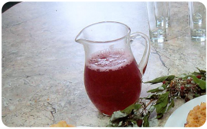 Spanguolių-medaus gėrimas