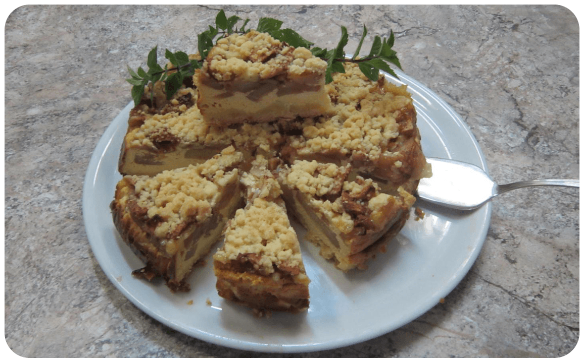 Obuolių-varškės pyragas